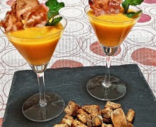 GAZPACHO DI MELONE CON PROSCIUTTO DI PARMA