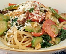 LINGUINE VERDURE E SALAME PICCANTE