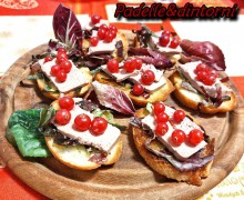 CANAPE’ AL PATE’ DI FEGATO D’OCA